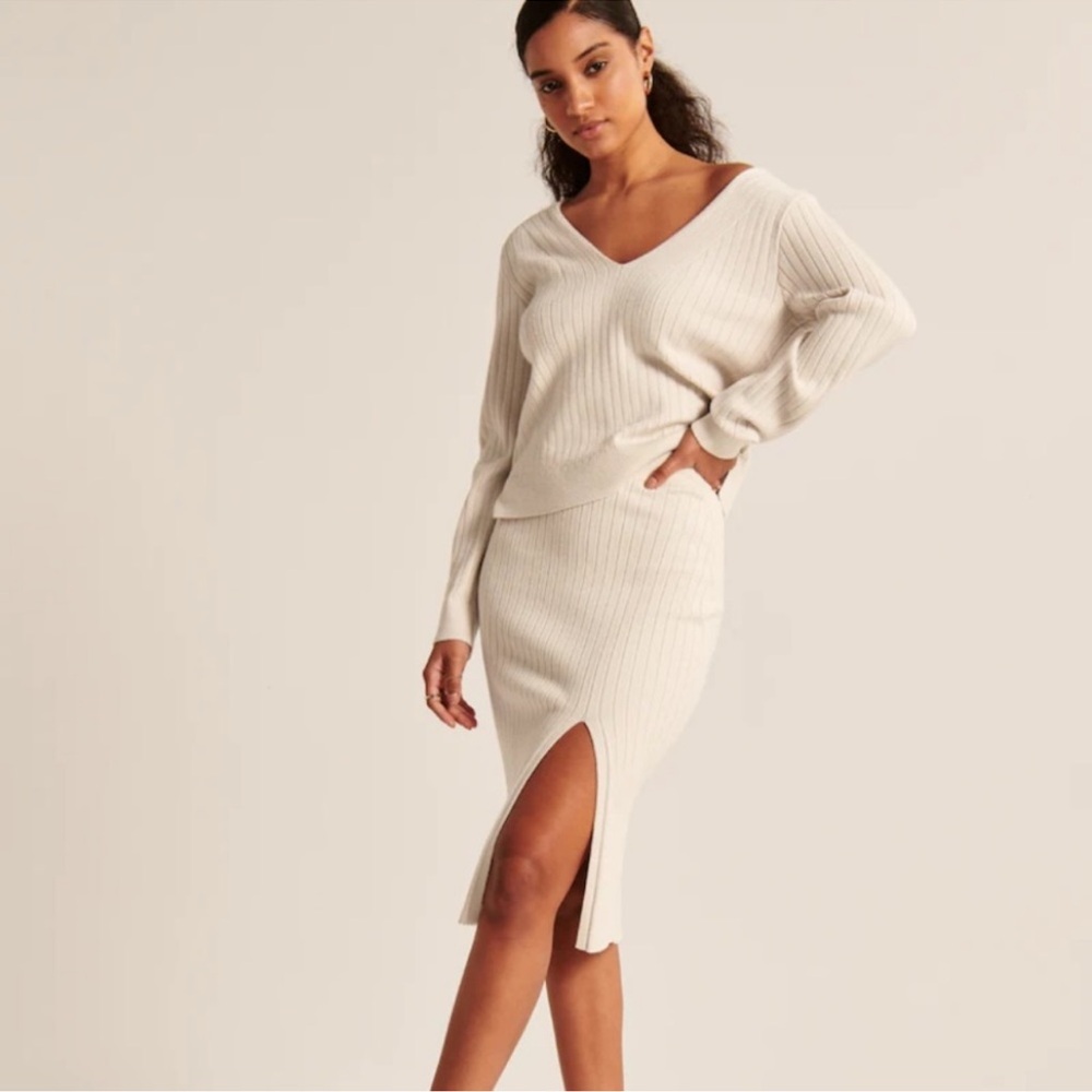 Abercrombie &‎ Fitch Cream Ribbed Sweater Midi Skirt w/Slit Soft Stretchy XLP